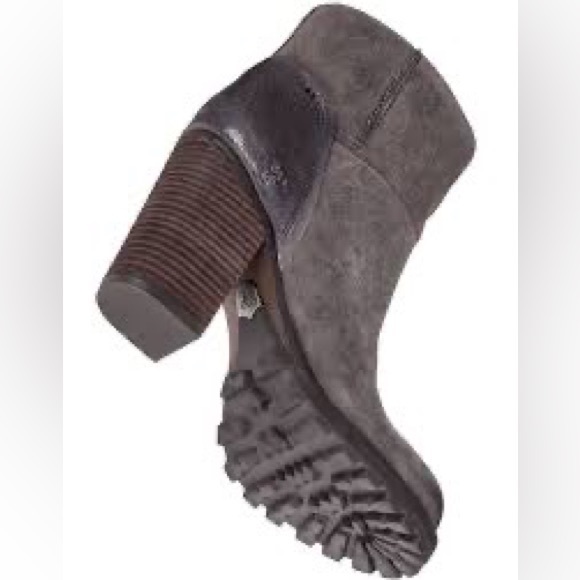Sam Edelman Franklin Bootie in Grey - Picture 6 of 8